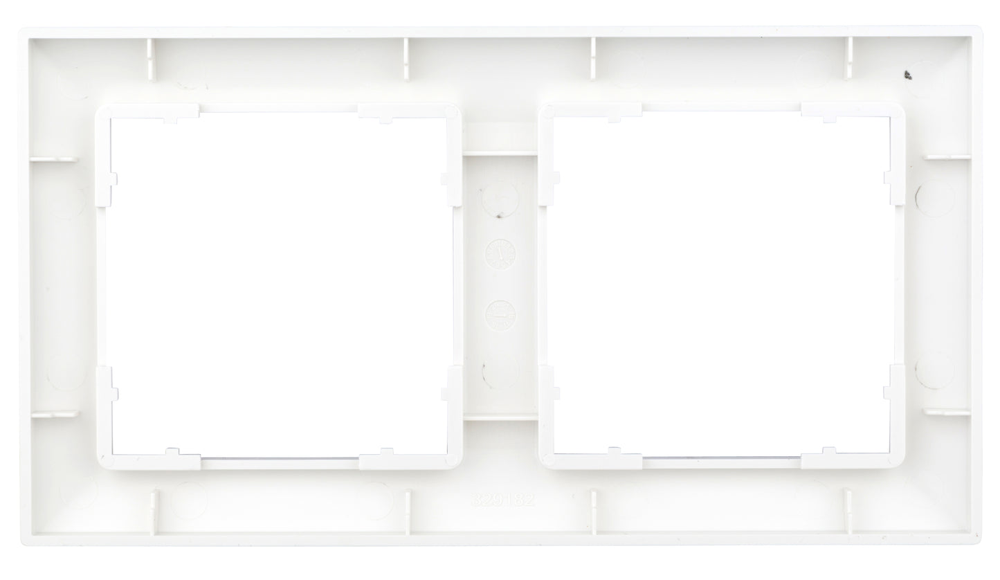 Ramă pentru 2 aparate cu dimensiuni de 55x55mm, albă
