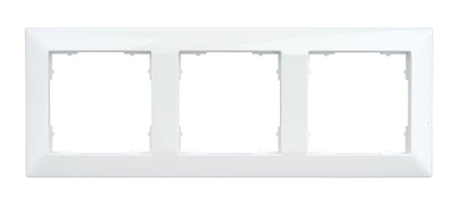 Ramă pentru 3 aparate cu dimensiuni de 55x55mm, albă