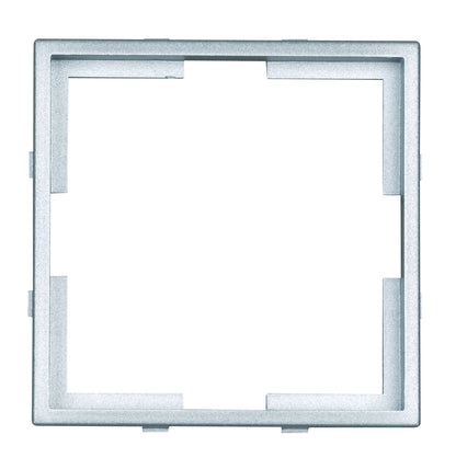 Ramă adaptoare de la 50x50mm la 55x55mm, argintiu