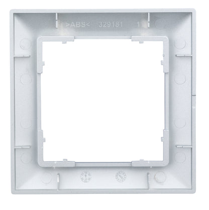 Ramă pentru 1 aparat cu dimensiuni de 55x55mm, argintie
