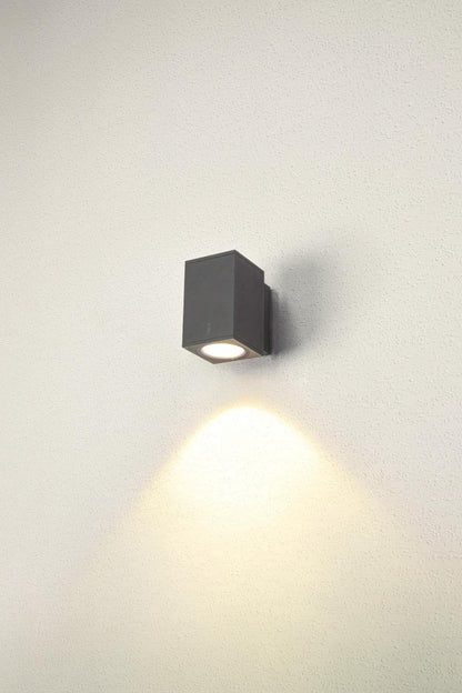 ENOLA M SQ 10W 3000/4000K 230V LED IP65 antracit