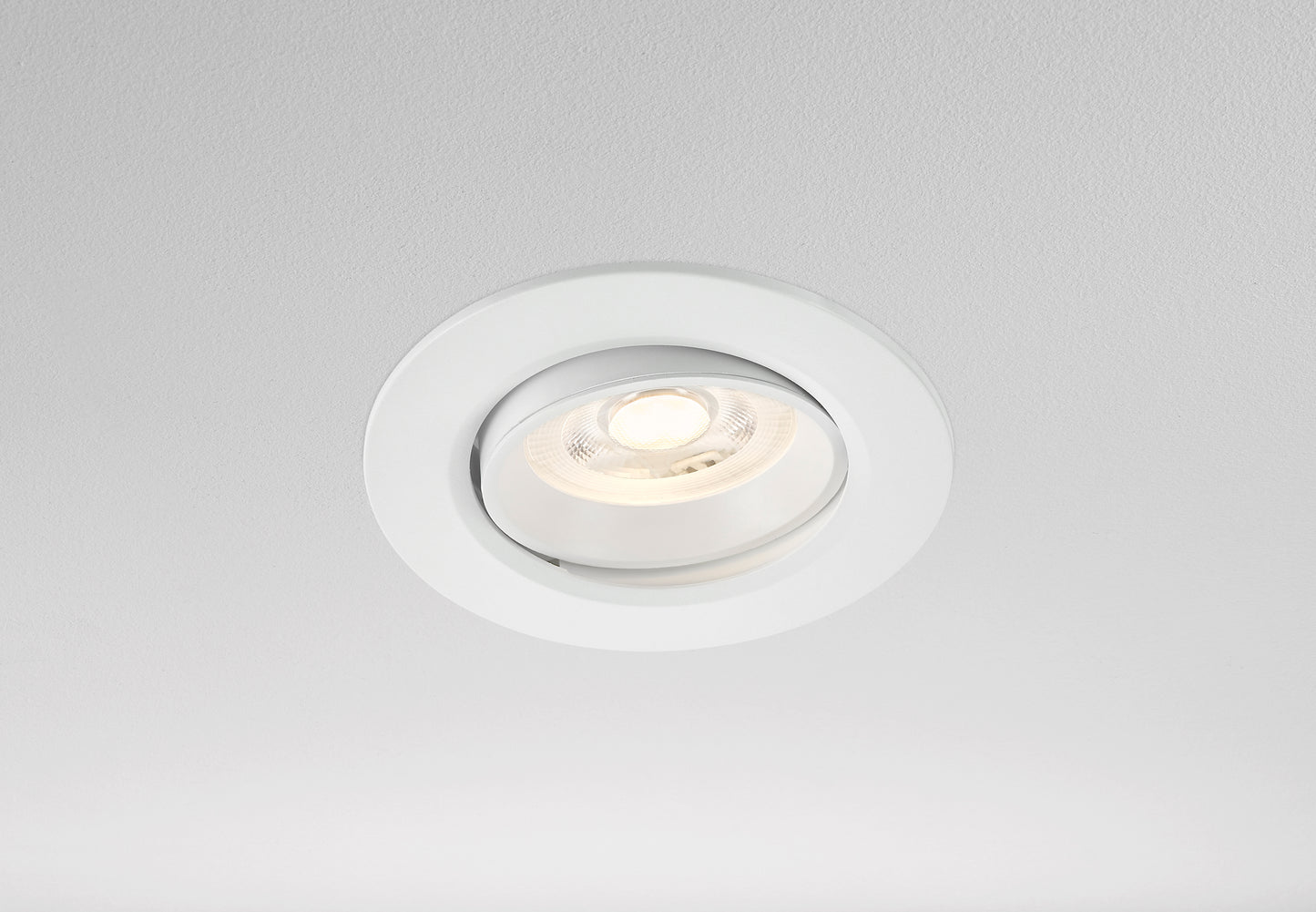 Piko LED 6.5W 3000K 230V 40° 560lm alb