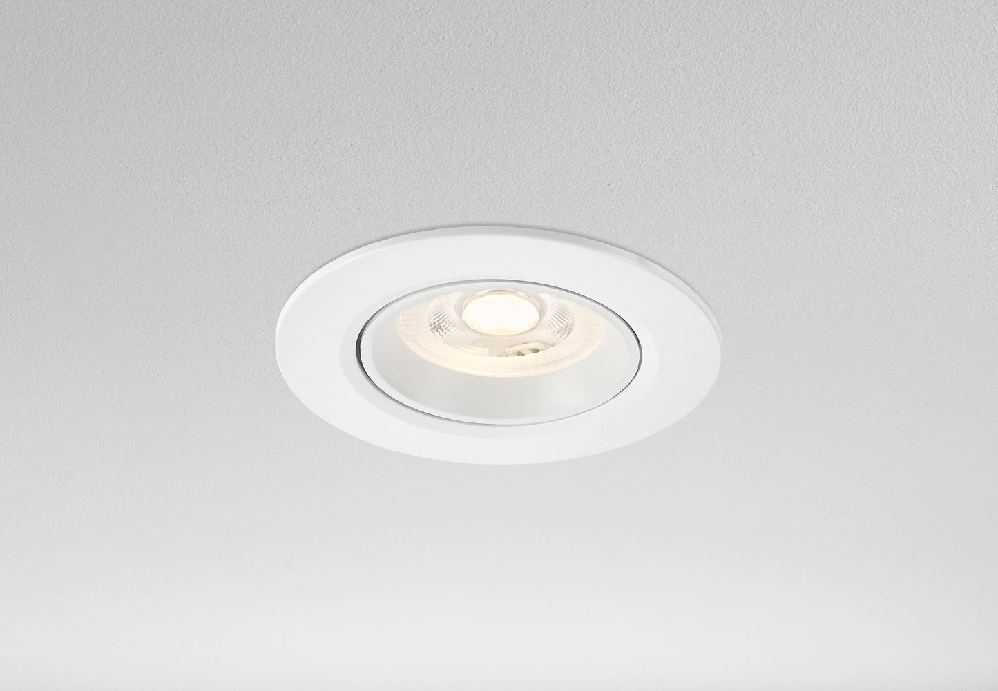 Piko LED 6.5W 3000K 230V 40° 560lm alb